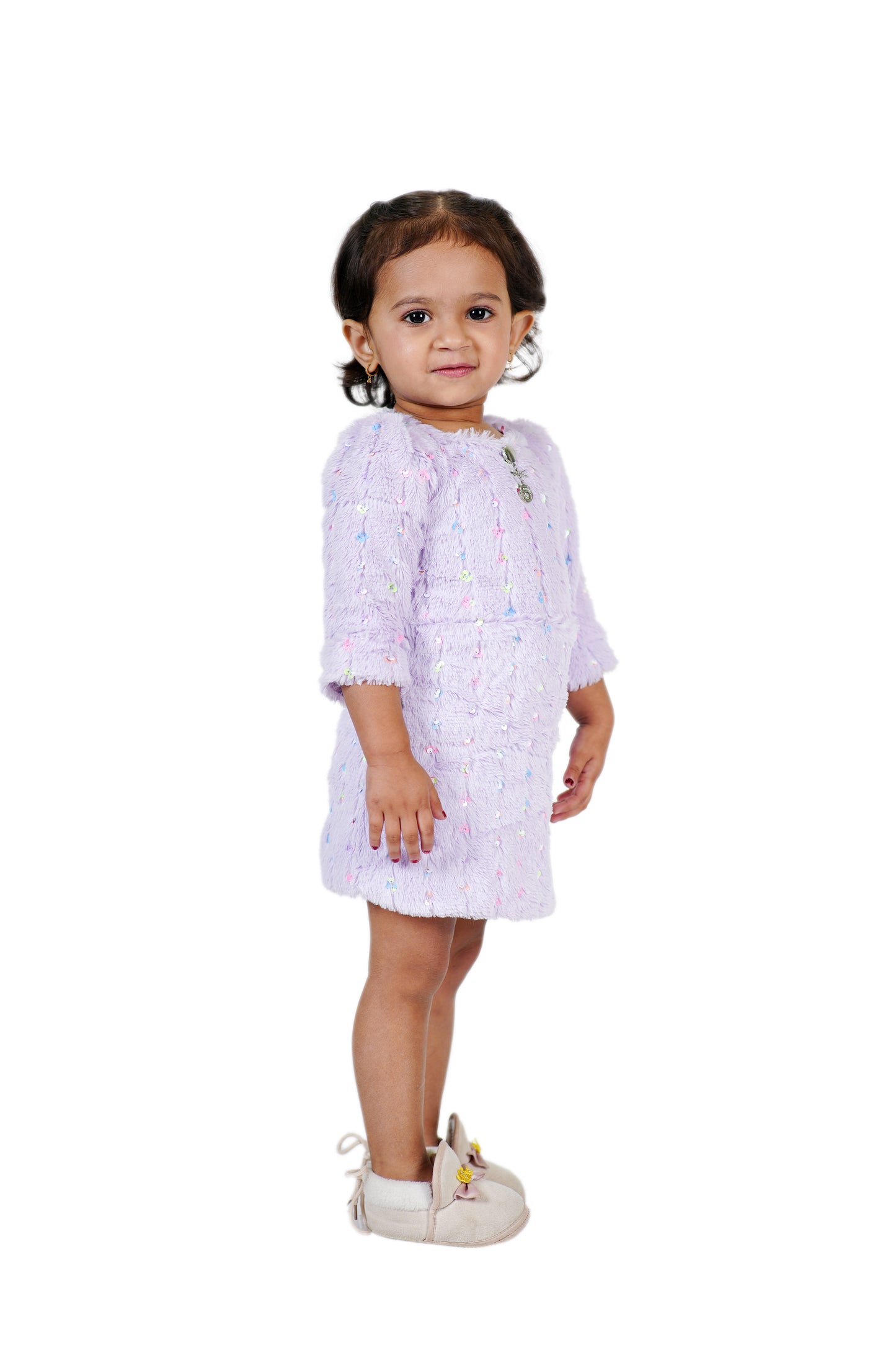One Piece Dress Fur Finish with 3/4 th sleeves and a stylish belt to add on