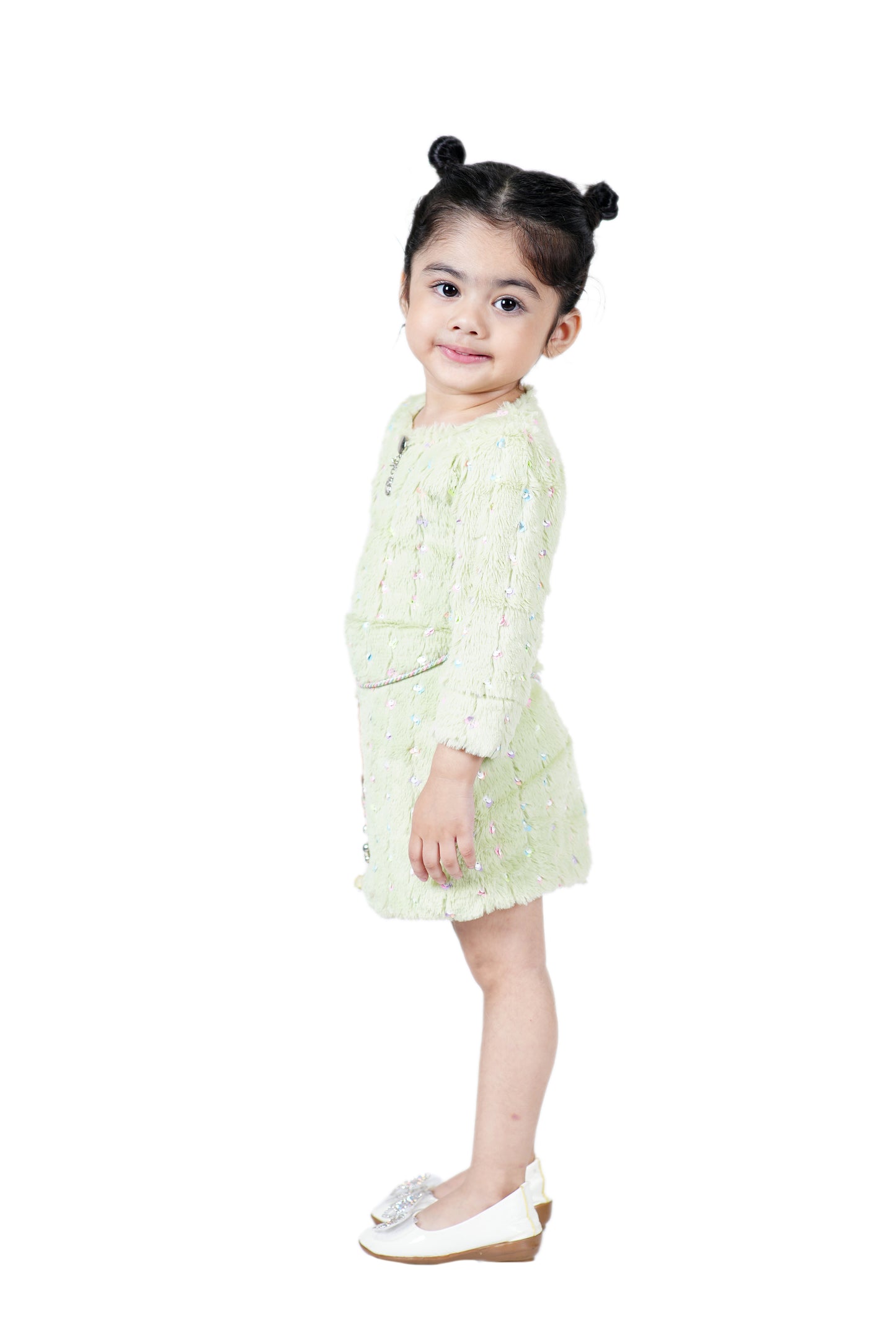 One Piece Dress Fur Finish with 3/4 th sleeves and  a stylish belt to add on