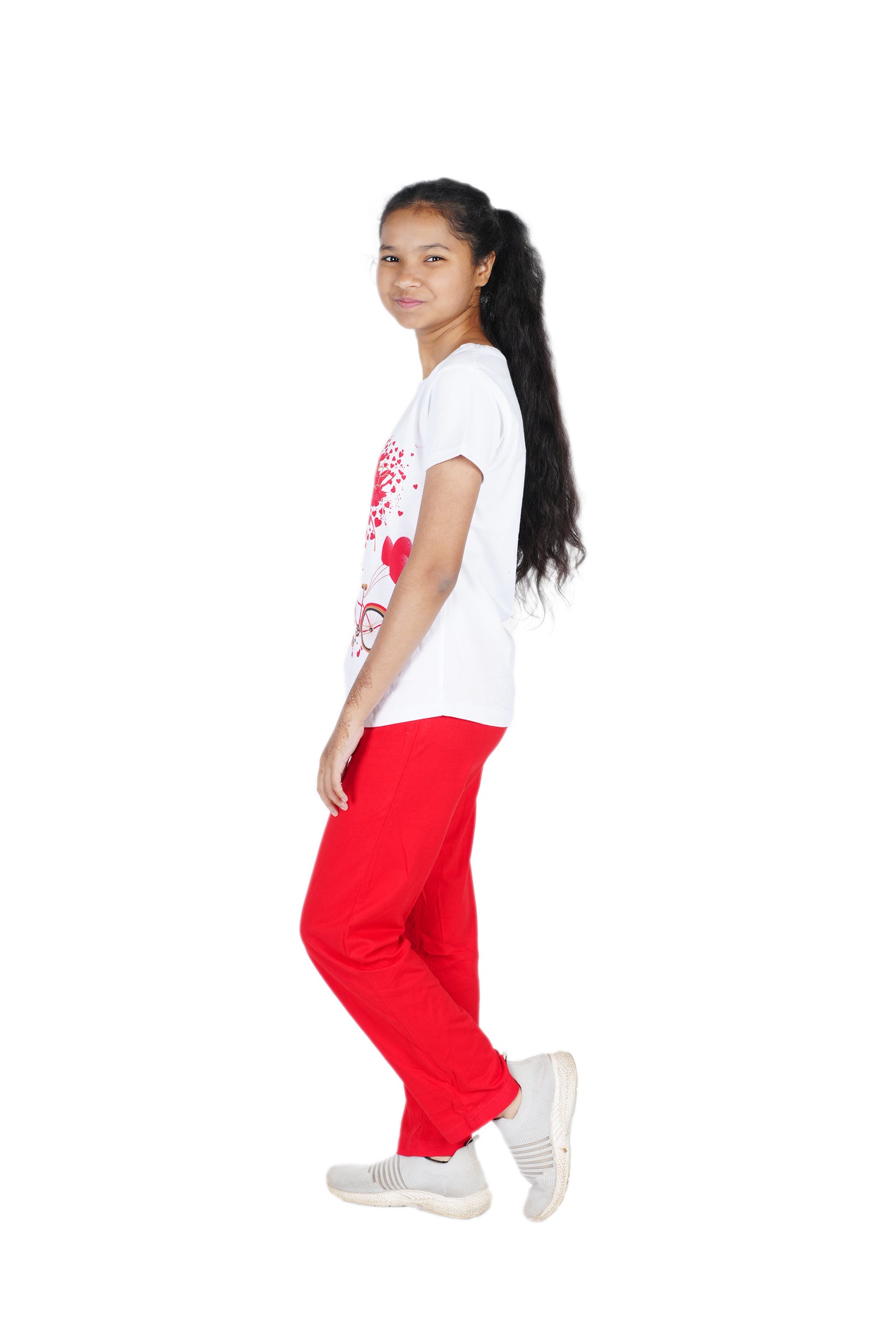 Girls Pyjama Sets in White and Red colour with floral Cycle Prints